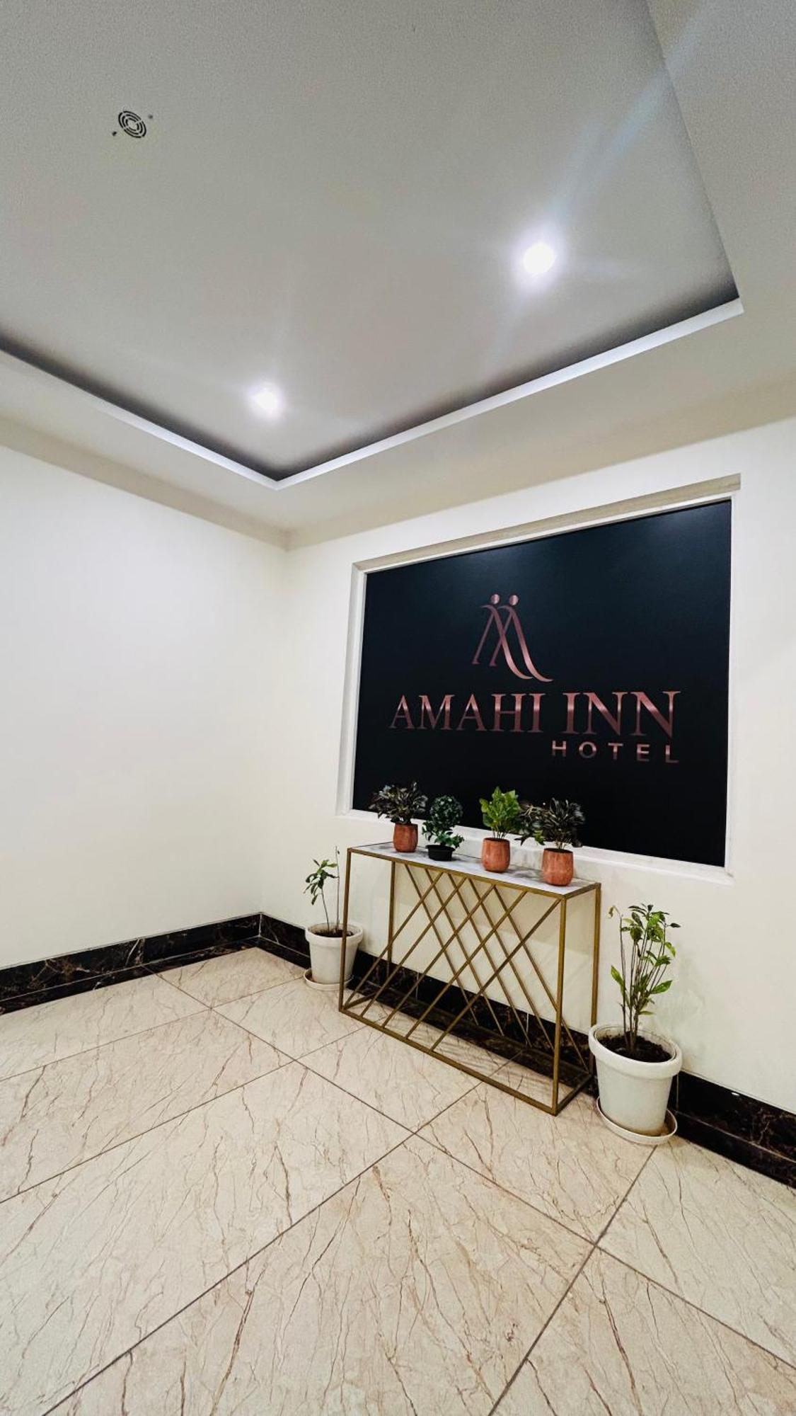 Amahi Inn Gurgaon Exteriör bild